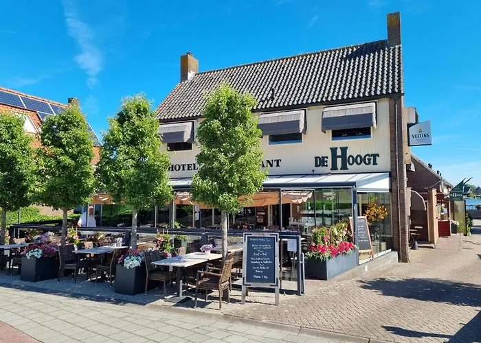 Restaurant De Hoogt Hotel 3*