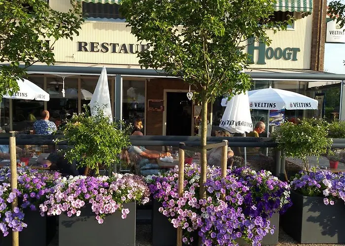 Hotel Restaurant De Hoogt 3*